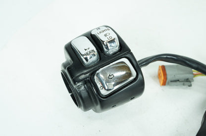 1999 - 2006 Harley-Davidson Dyna Low Rider Left Turn Signal Headlight Switches Controls 71685-06A