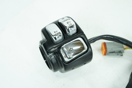 1999 - 2006 Harley-Davidson Dyna Low Rider Left Turn Signal Headlight Switches Controls 71685-06A