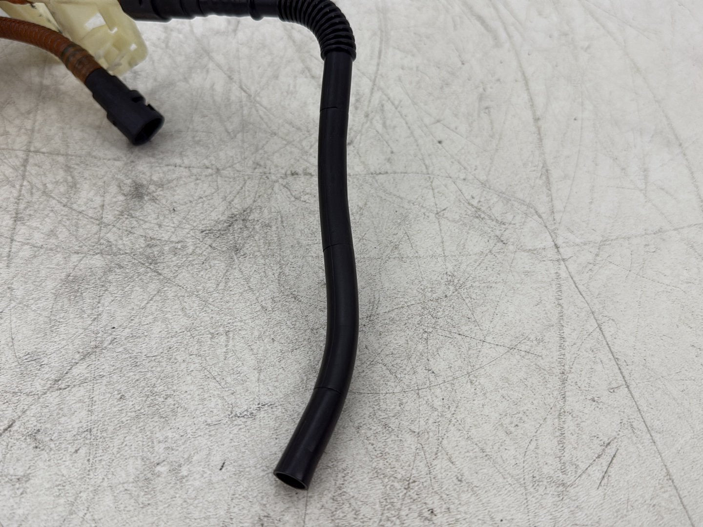 2016 Harley Road King Touring FLHR OEM Gas Gasoline Fuel Petrol Pump Sending