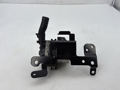 2014 Harley Electra Glide Touring CVO Screamin Eagle OEM Engine Coolant Motor Water Pump