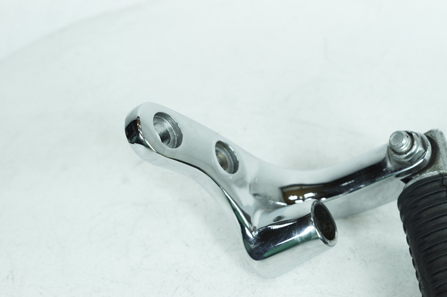 2007 - 2017 Harley-Davidson Dyna Low Rider Left Forward Control Shifter Peg 33693-03