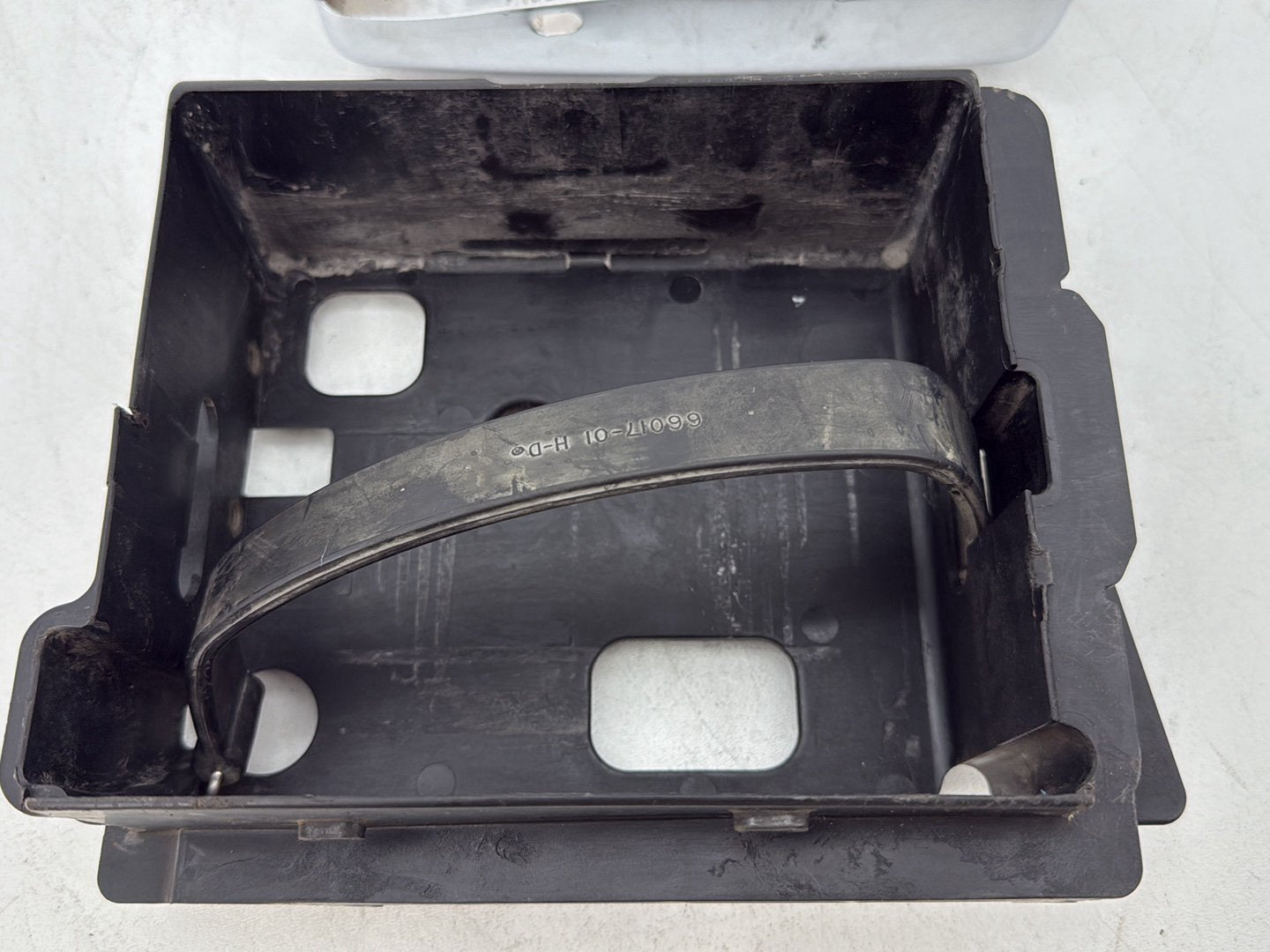 2006 Harley Dyna FXDWGI Wide Glide OEM Lower Battery Tray Stay Box Cover Panel