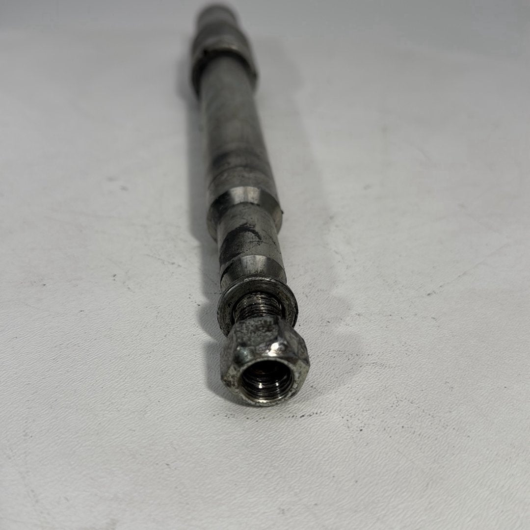 1999 - 2006 Harley-Davidson Touring Electra Glide Ultra Front Wheel Axle Bolt Shaft 43364-00