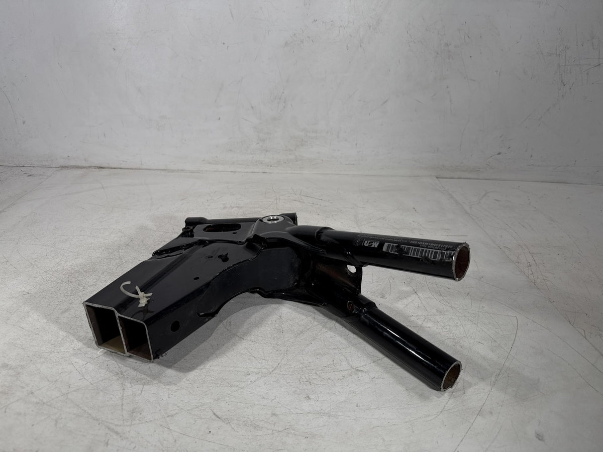 17 Harley Dyna Street Bob OEM Upper Portion Main Frame Neck Cut Off 29 degree S