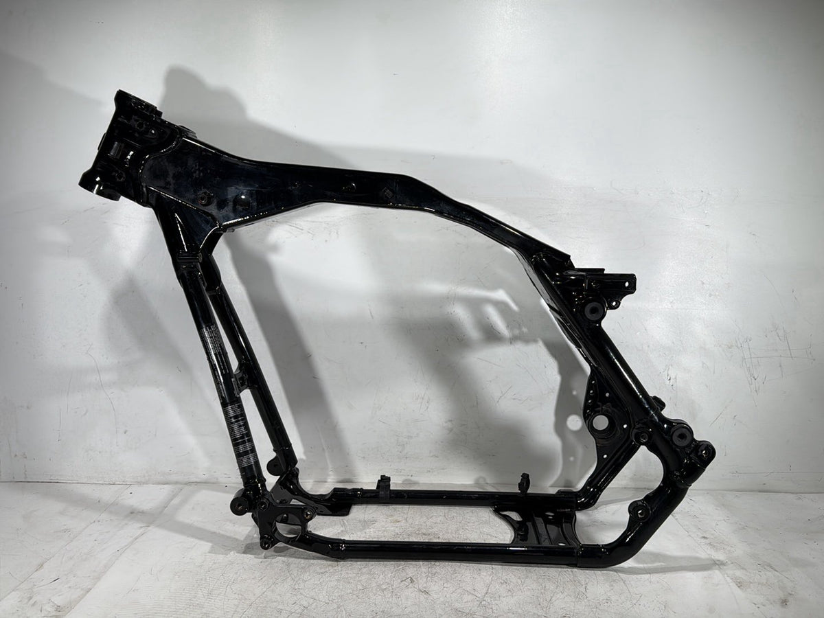 2018 Harley Road Glide Touring FLTRXS OEM Body Main Frame Chassis CLN CLR