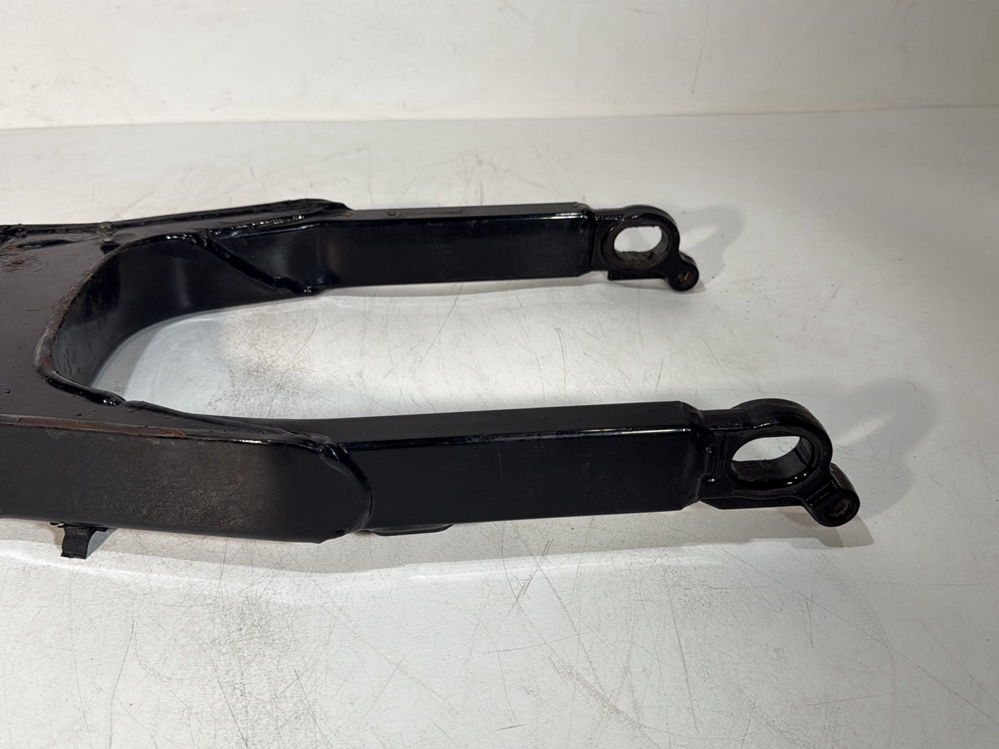 2007 - 2012 Harley-Davidson Touring Electra Glide Ultra Rear Fork Swingarm Swing Arm 47549-02A