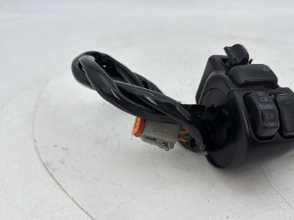 1999 - 2006 Harley-Davidson Touring Electra Glide Ultra Left Turn Signal Headlight Switches Controls 71685-06A
