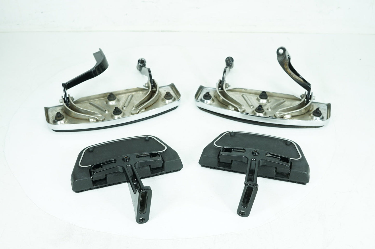 2007 - 2012 Harley-Davidson Touring Electra Glide Ultra Left Right Driver & Pass Floorboard Foot Rest 50614-06