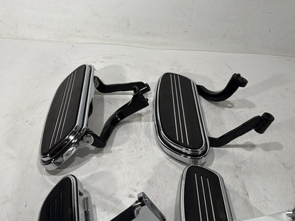 2010 Harley Street Glide Touring FLHX OEM Left Right Driver & Pass Floorboard Foot Rest
