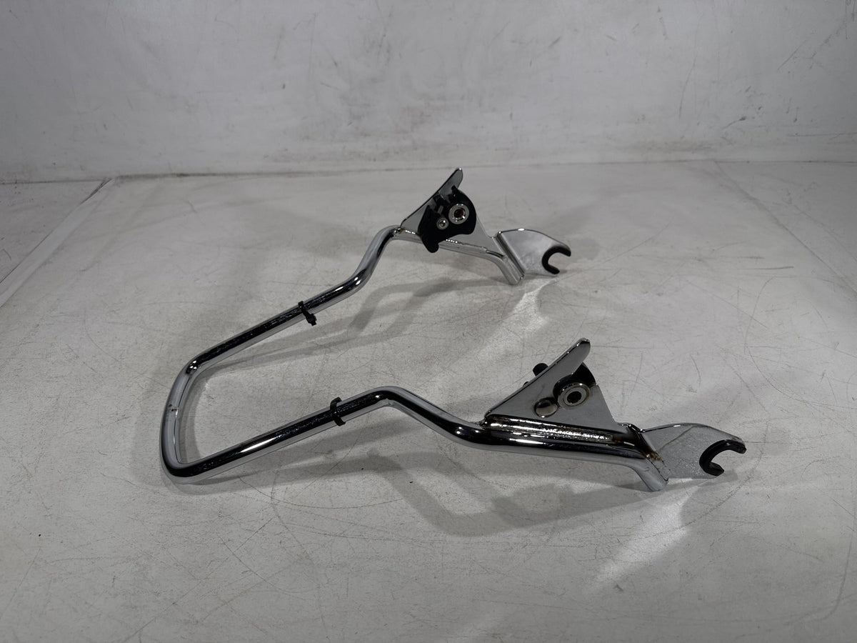 2013 Harley Street Glide Touring FLHX OEM Rear Back Sissy Bar Rail Sissybar