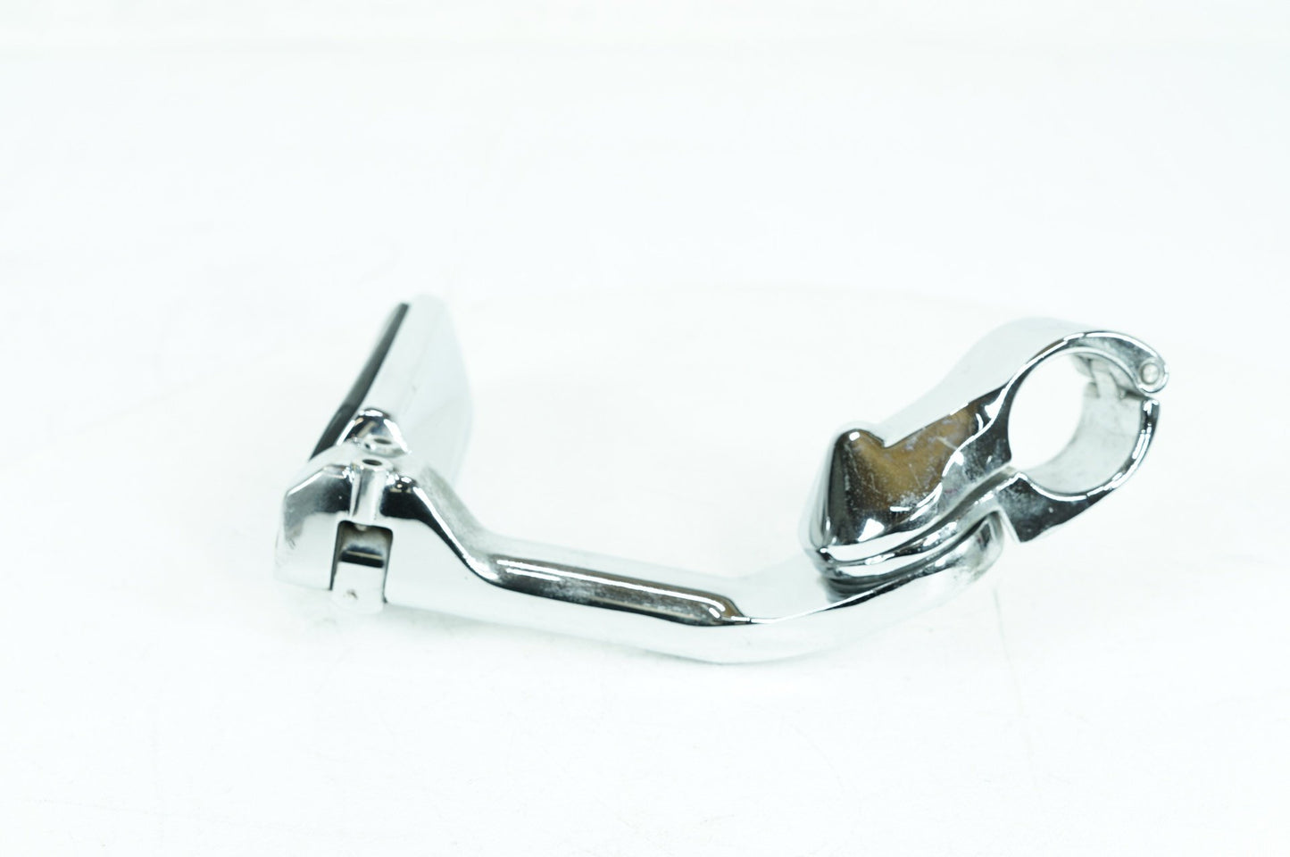 2008 - 2016 Harley-Davidson Touring Street Glide Front Driver Highway 1 Foot Peg Rest 50211-04