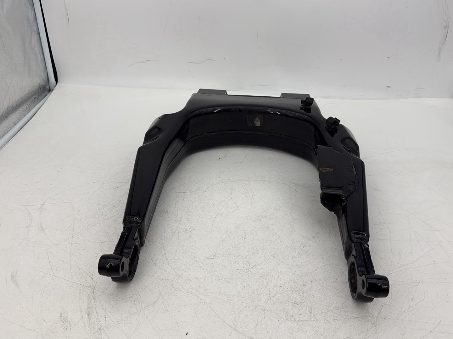 2015 Harley Touring FLHXS Street Glide OEM Rear Fork Swingarm Swing Arm