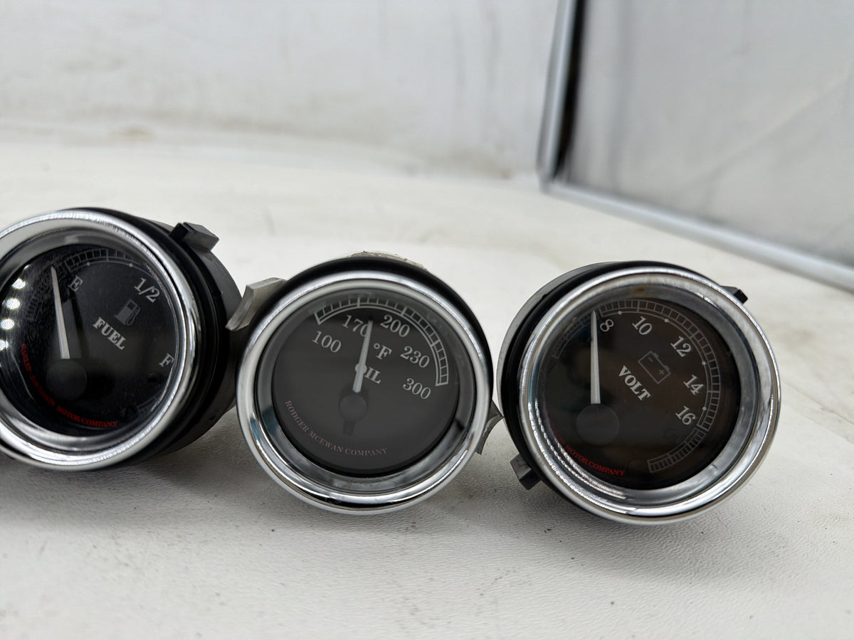 03 Harley Electra Glide Touring Ultra Air Oil Volt Fuel Tacho Speedo Gauges 25K