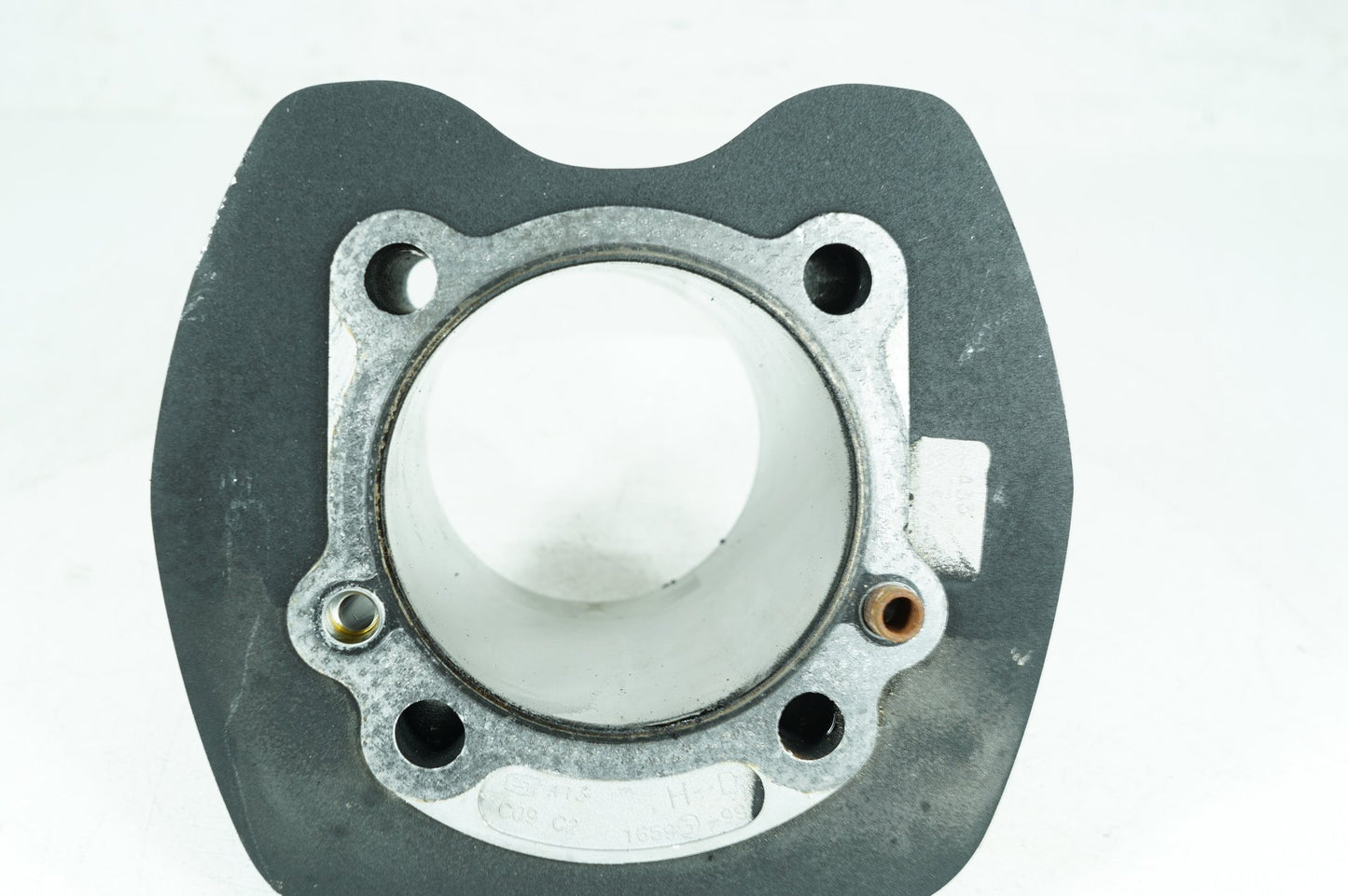 1999 - 2006 Harley-Davidson Softail Heritage Twin Cam Engine Jug 1 Cylinder Barrel  	16526-99