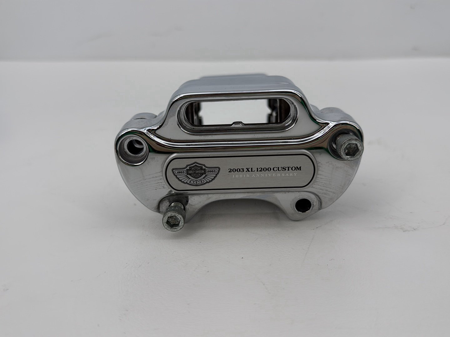 2003 Harley Sportster XL1200C 1200 Custom Anniversary OEM Front Handlebar Riser Top Clamp Chrome