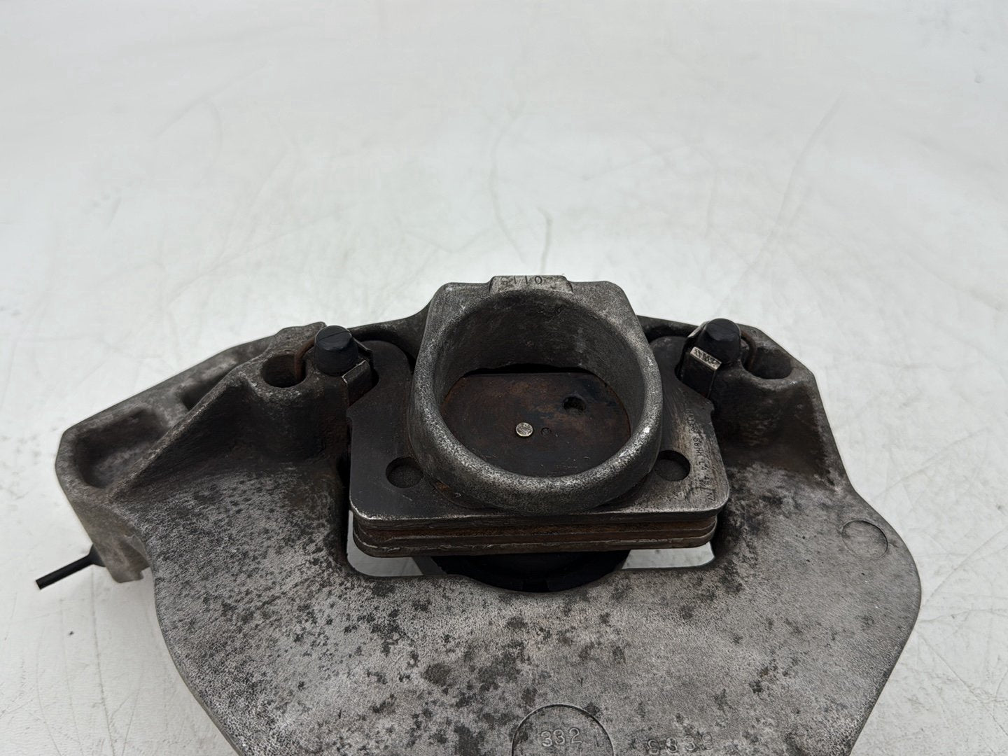 1995 Harley Touring FLHTCI Electra Glide Classic OEM Rear Back Brake Caliper w/ Bracket