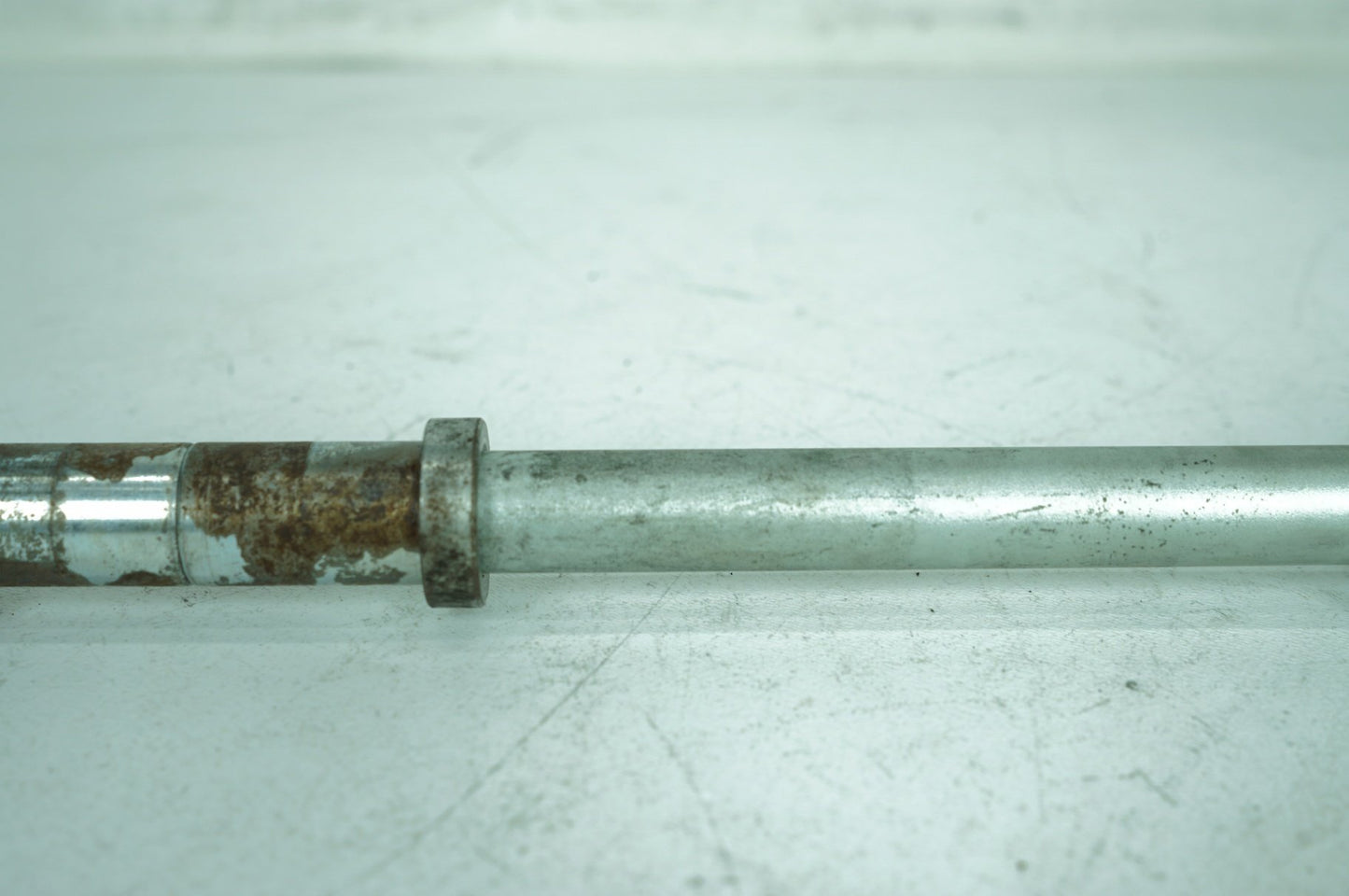 1999 - 2006 Harley-Davidson Softail Fat Boy Rear Fork Swingarm Pivot Bolt Shaft 47610-00