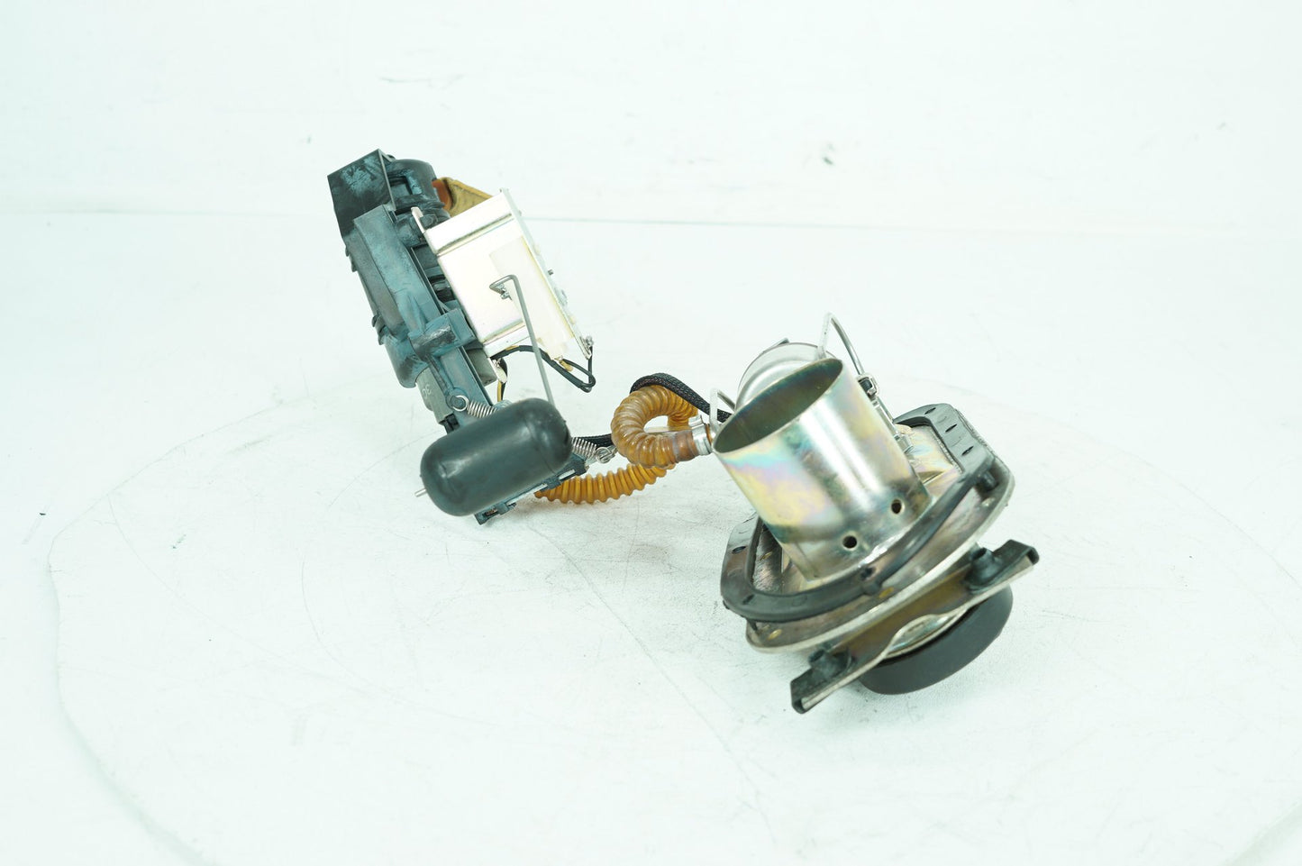 1999 - 2006 Harley-Davidson Touring Road Glide Fuel Pump Gas Gasoline Petrol Sending 62897-01B