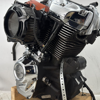 2018 Harley Electra Glide Touring Ultra FLHTCU OEM EFI Milwaukee M8 107 Engine Motor