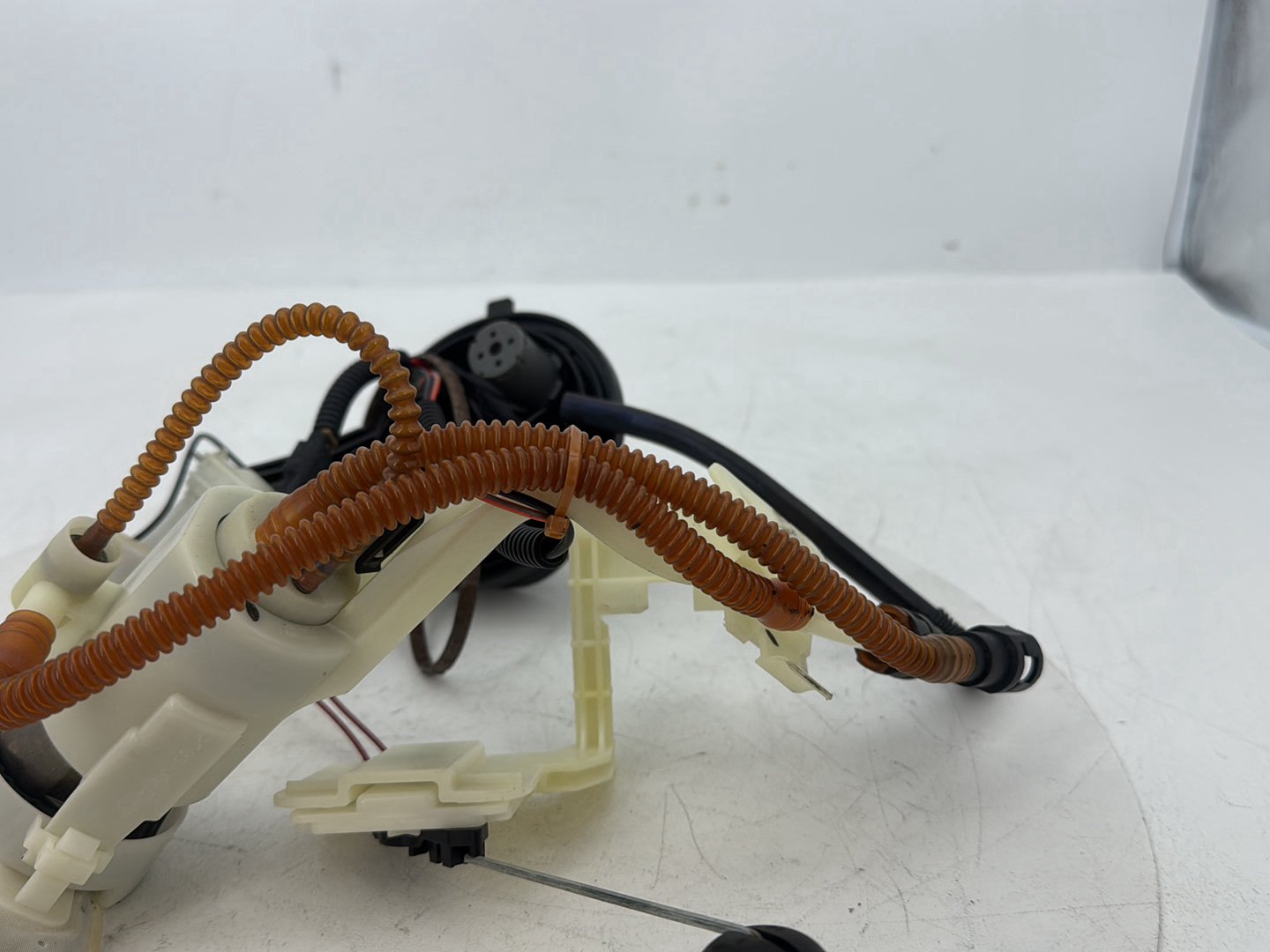 2008 - 2016 Harley-Davidson Touring Electra Glide Ultra Fuel Pump Gas Gasoline Petrol Sending 	62908-08