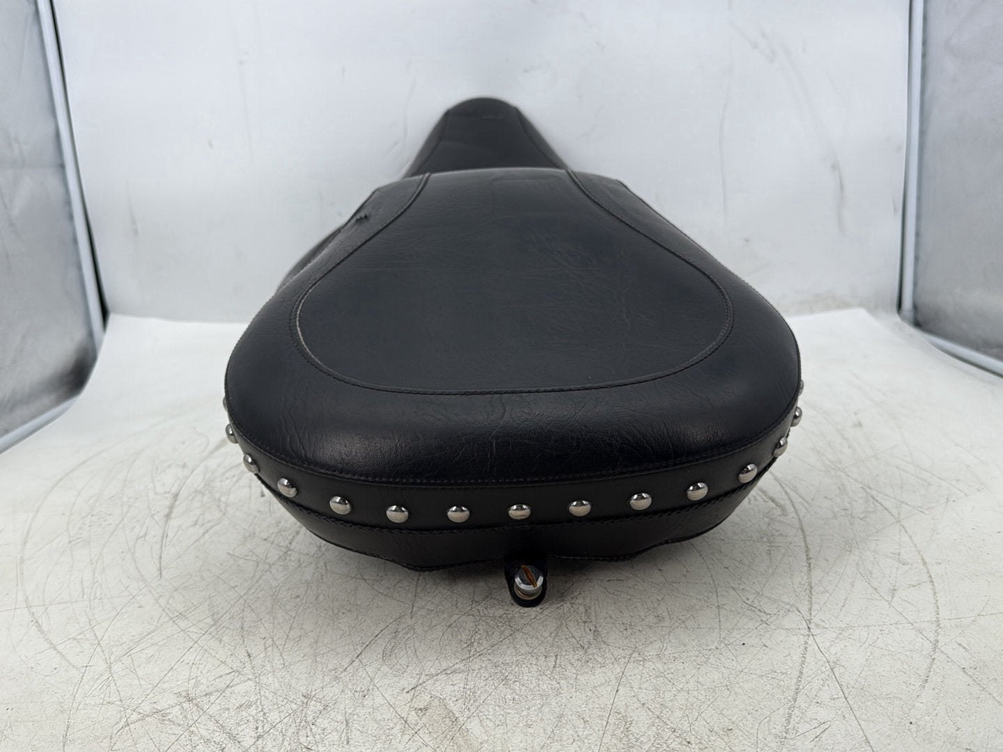 2000 Harley Softail FLSTC Heritage Classic OEM Passenger Rider Driver Seat Saddle