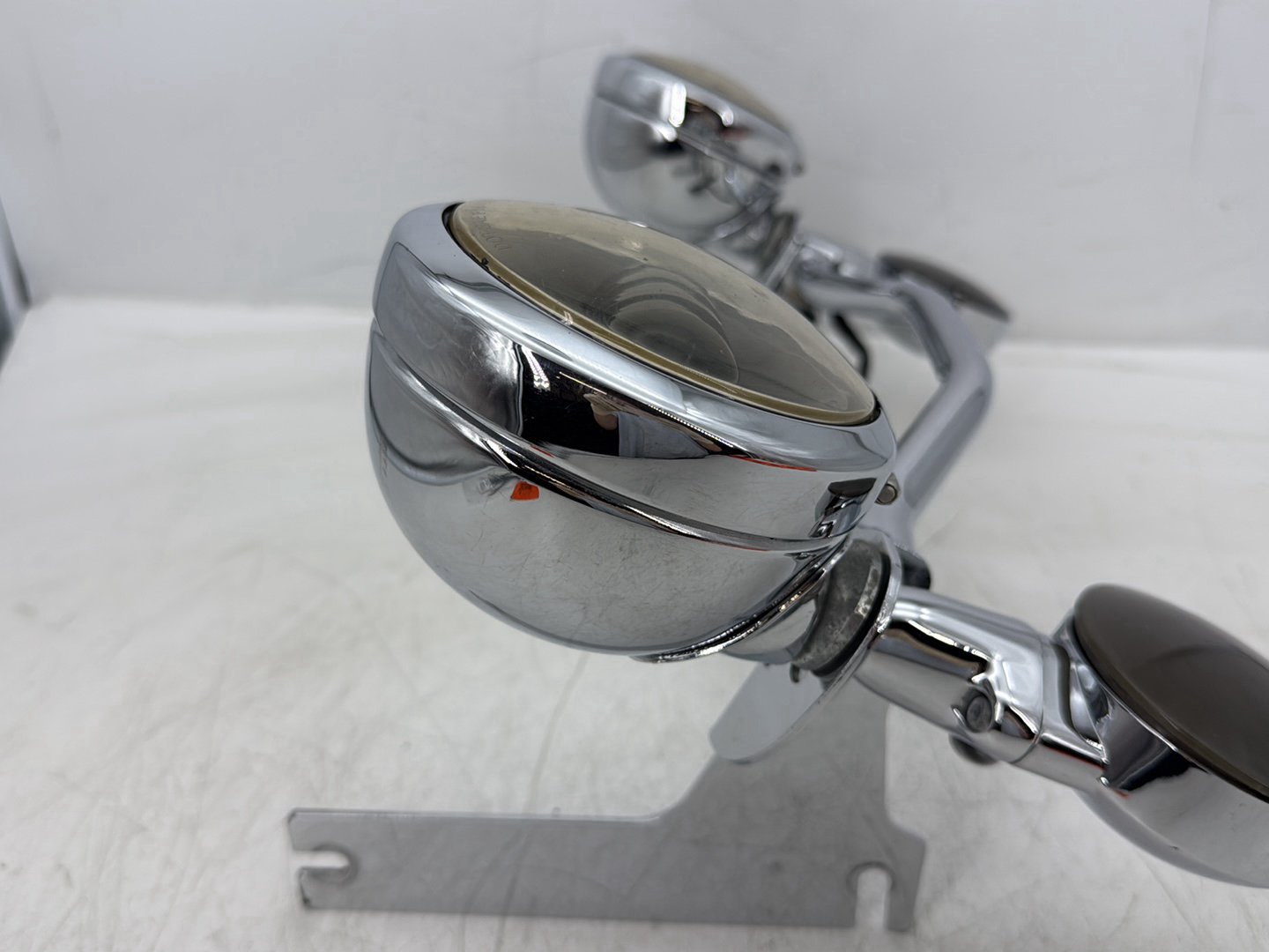 2006 Harley Electra Glide Touring Classic FLHTCI OEM Front Turn Signal Indicators Aux Light Bar