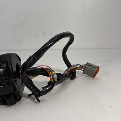 1999 - 2006 Harley-Davidson Touring Electra Glide Ultra Left Turn Signal Headlight Switches Controls 71567-96