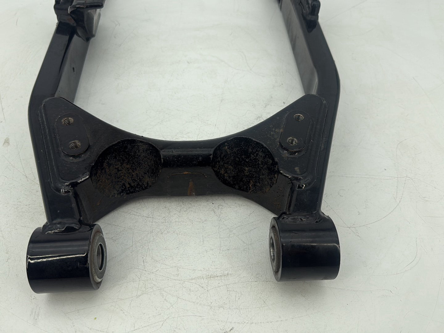 1999 - 2006 Harley-Davidson Dyna Super Glide Rear Fork Swingarm Swing Arm  	47820-06