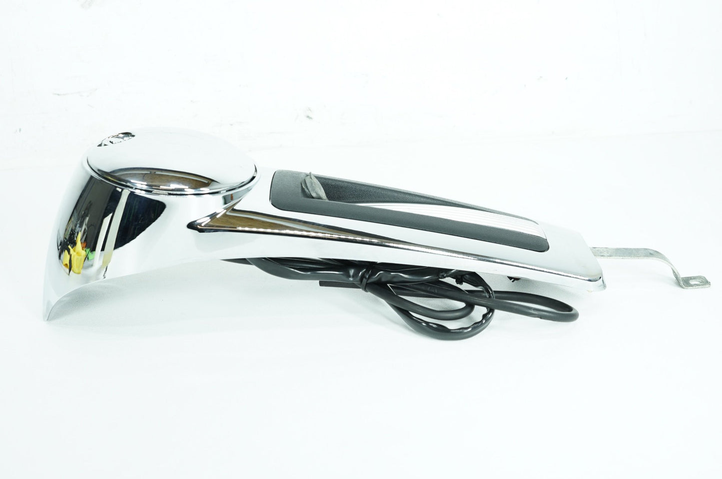 2007 - 2011 Harley-Davidson Touring Electra Ultra Fuel Gas Tank Dash Console NOKey 61270-08