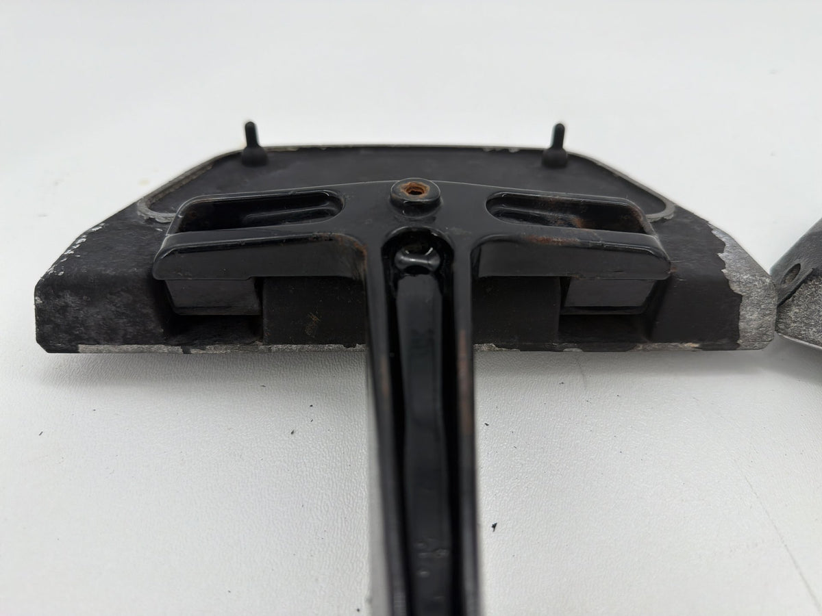 2006 Harley Electra Glide Touring Classic OEM Left & Right Passenger Floorboard Foot Rest