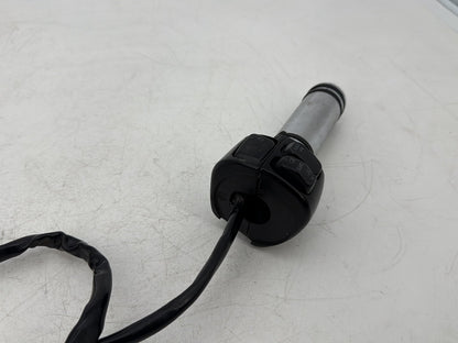1999 - 2006 Harley-Davidson Dyna Super Glide Left Turn Signal Headlight Switches Controls  	71682-06A