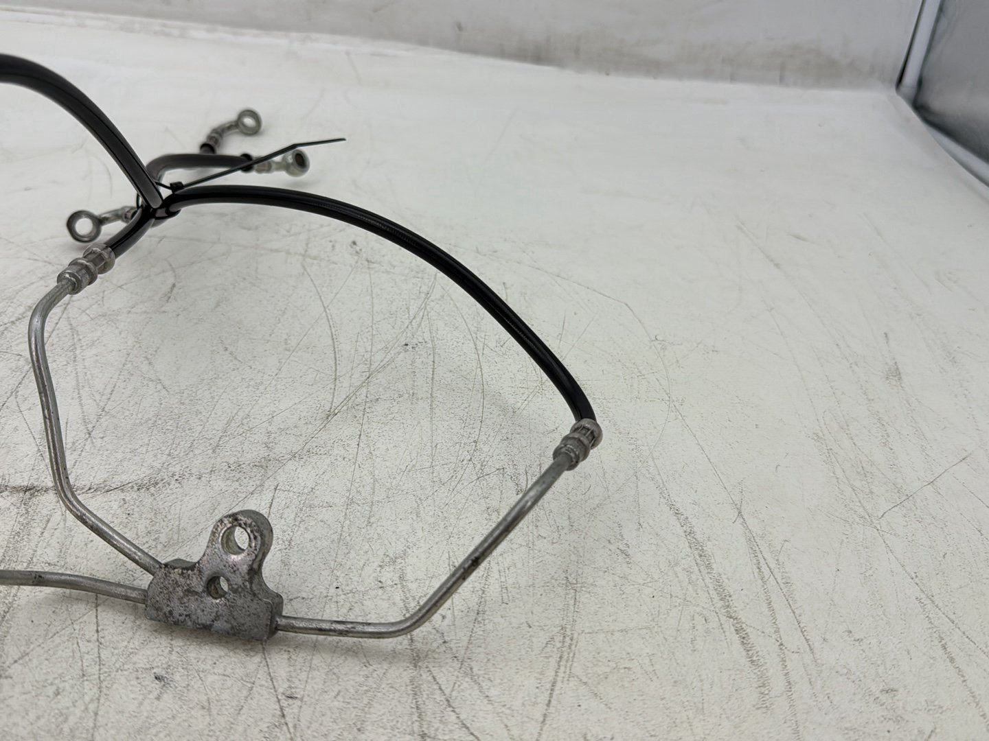 2012 Harley Street Glide Touring FLHX OEM Front Brake Hose Line Pipe ABS