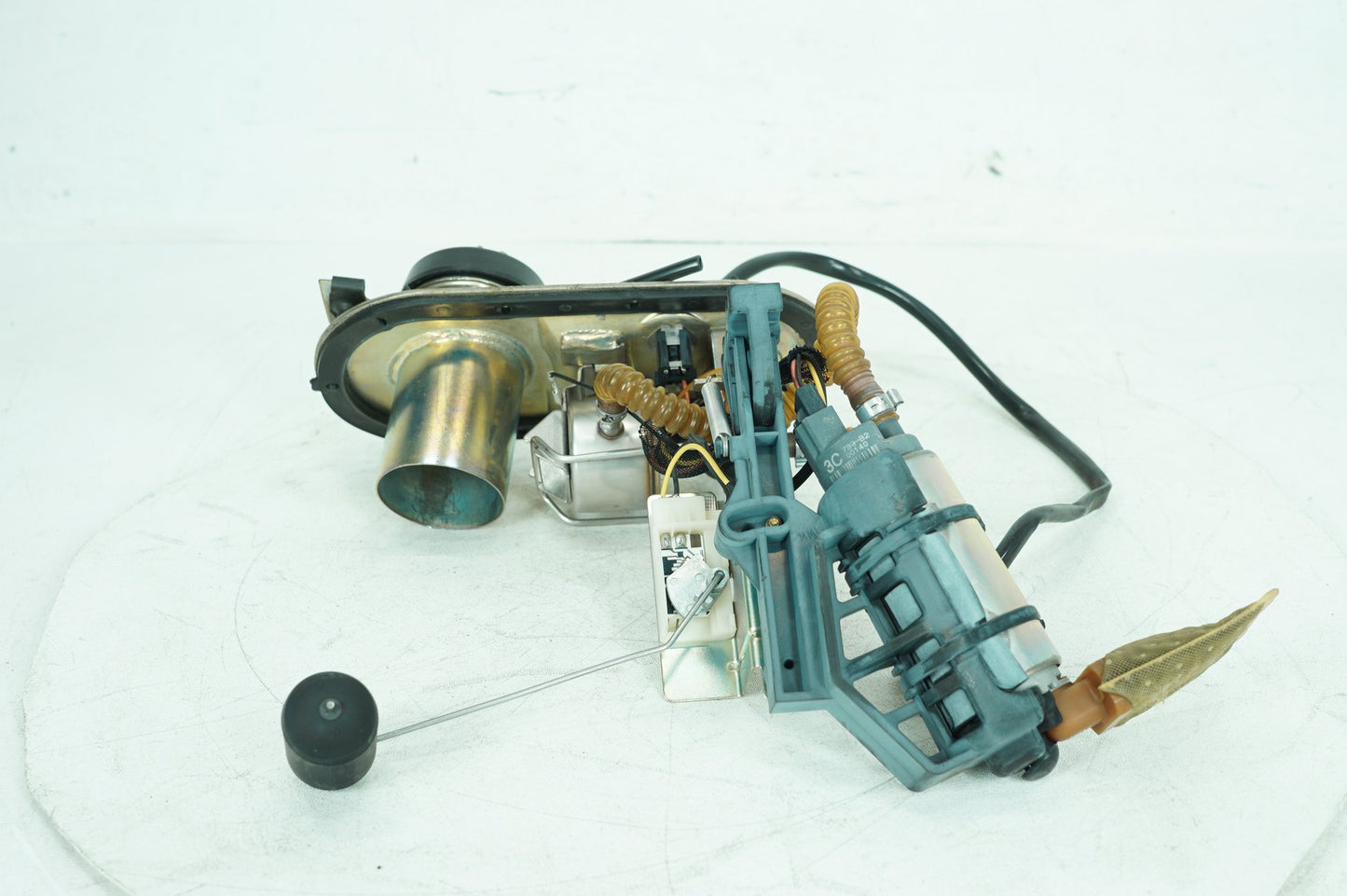 2007 - 2016 Harley-Davidson Touring Police Electra Fuel Pump Gas Gasoline Petrol Sending 62897-01B