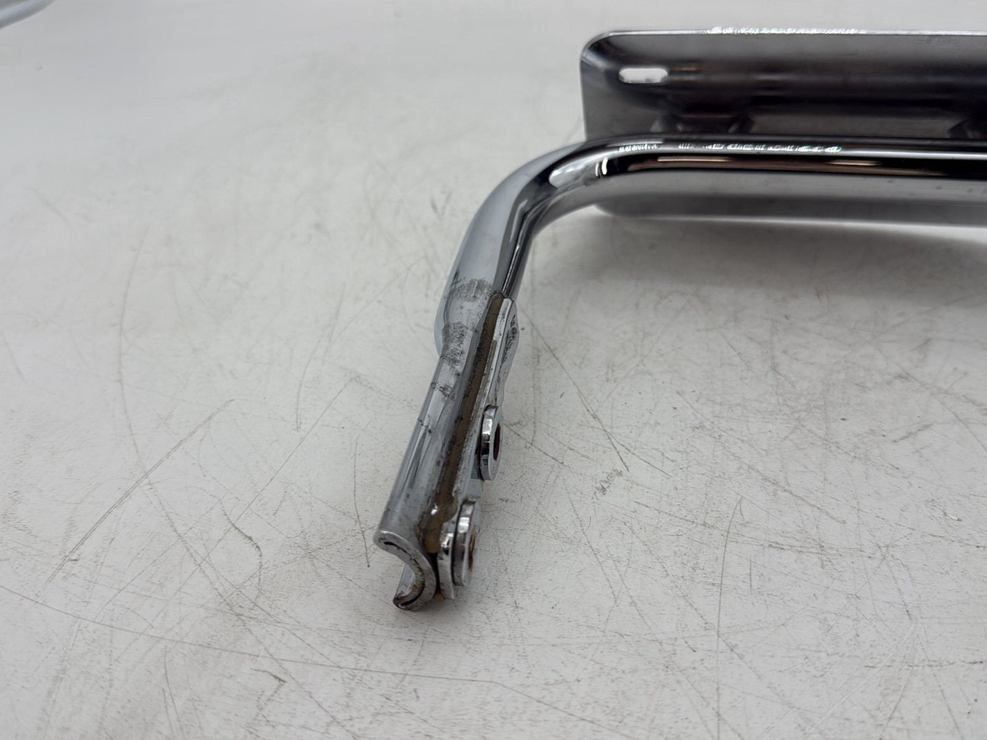 2007 Harley Touring FLHTCU Electra Glide Ultra OEM Rear License Plate Support Bar Holder
