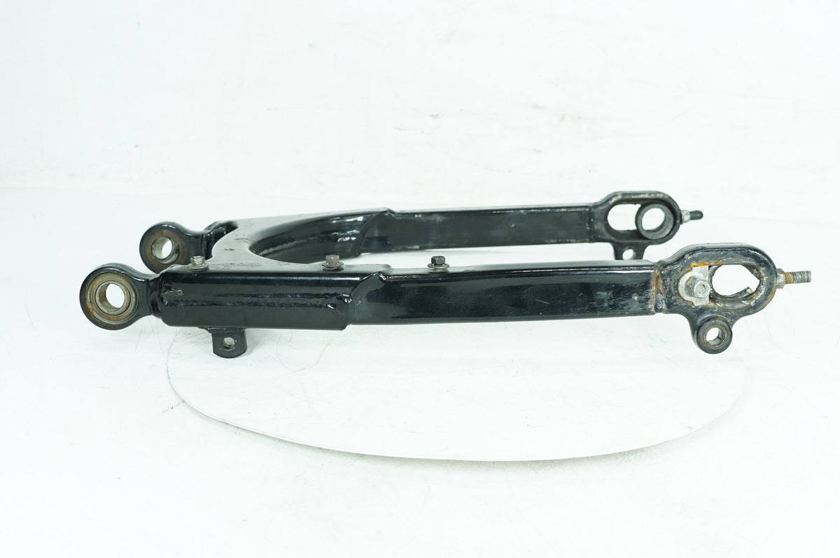 2005 Harley Sportster XL1200 C Custom OEM Rear Fork Swingarm Swing Arm