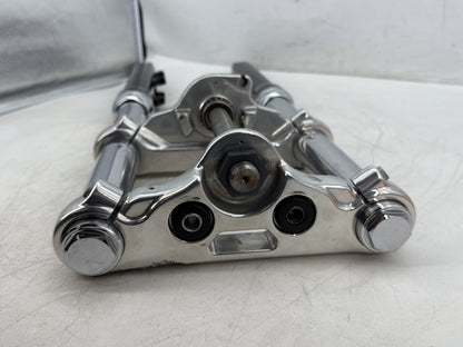 2010 Harley Dyna Fat Bob FXDF OEM Front Triple Tree Set & LH RH Fork Legs Sliders