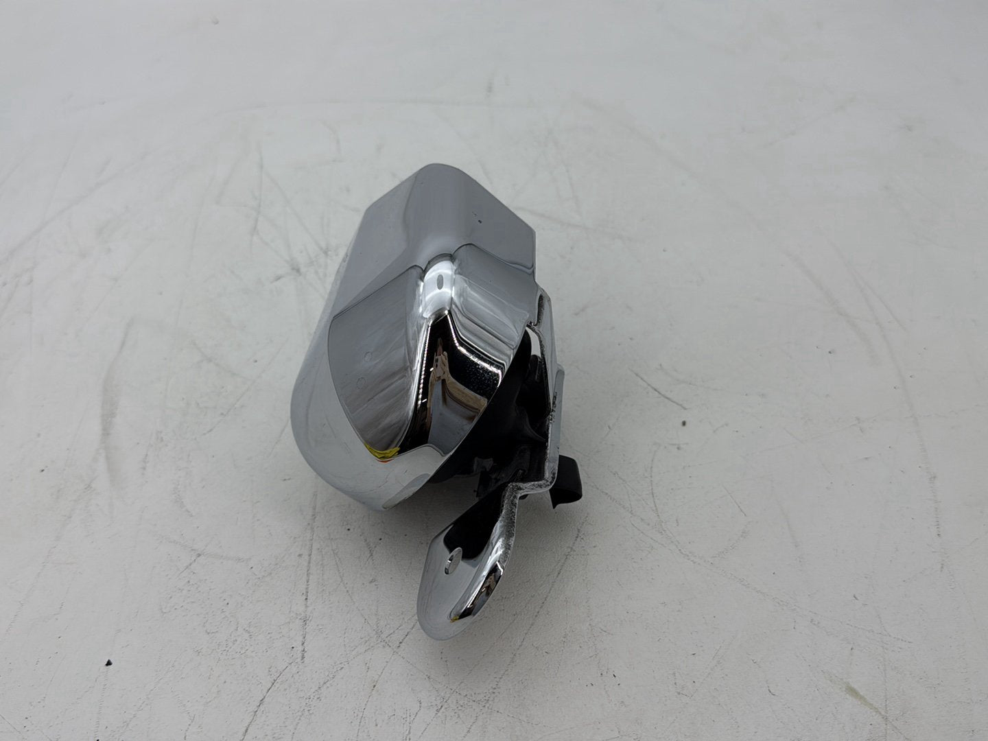 2011 Harley Electra Glide Ultra FLHTK OEM Horn Signal Klaxon Chrome Cover