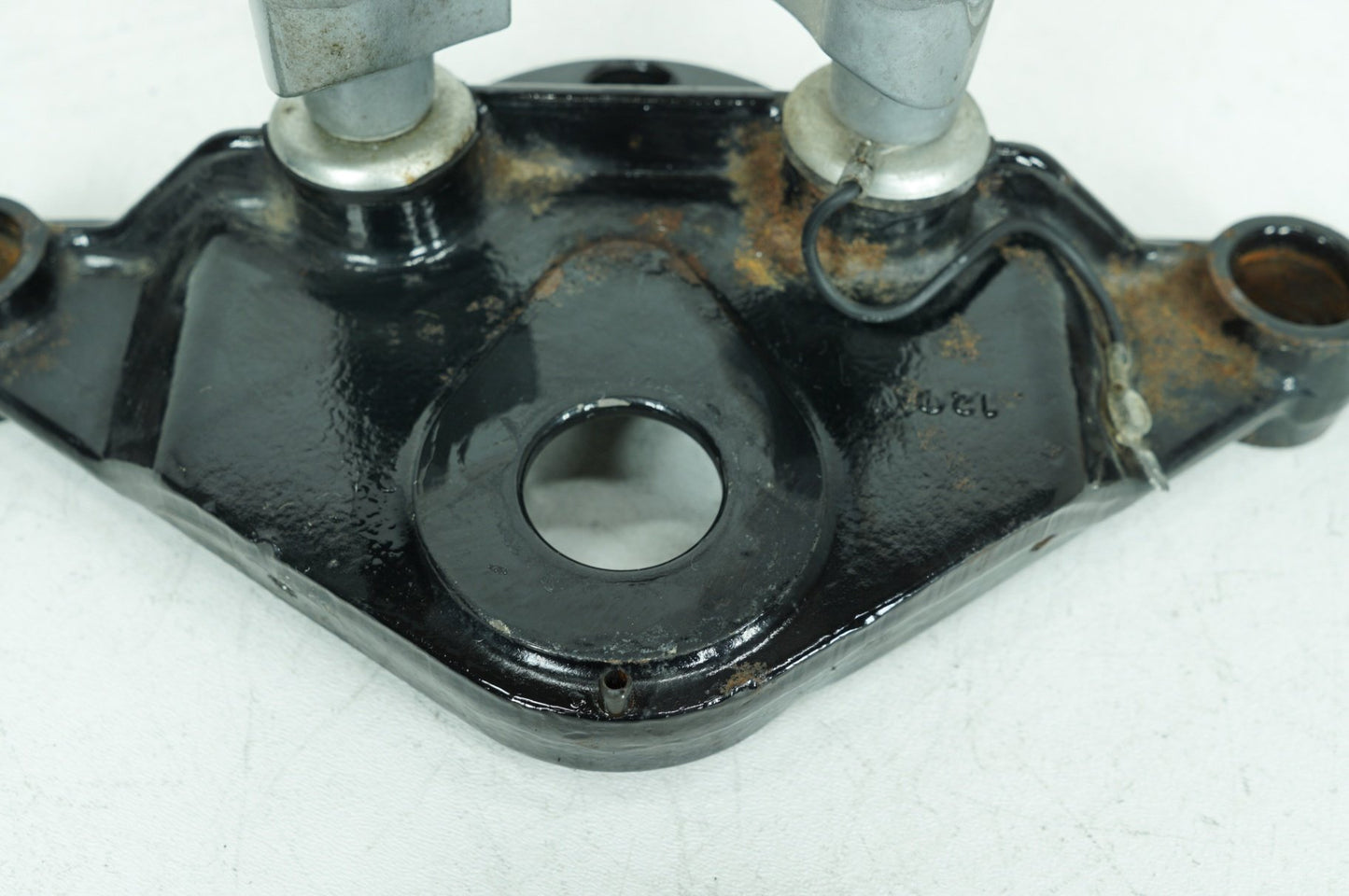 1999 - 2006 Harley-Davidson Touring Electra Glide Front Fork Upper Triple Tree Bracket 45435-95