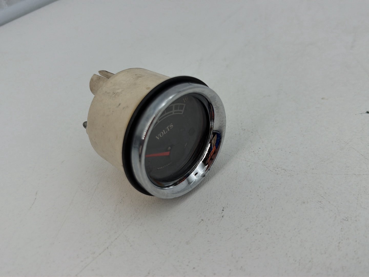 1984 - 1998 Harley-Davidson Touring Electra Glide Classic Battery Volt Meter Gauge 74526-86A