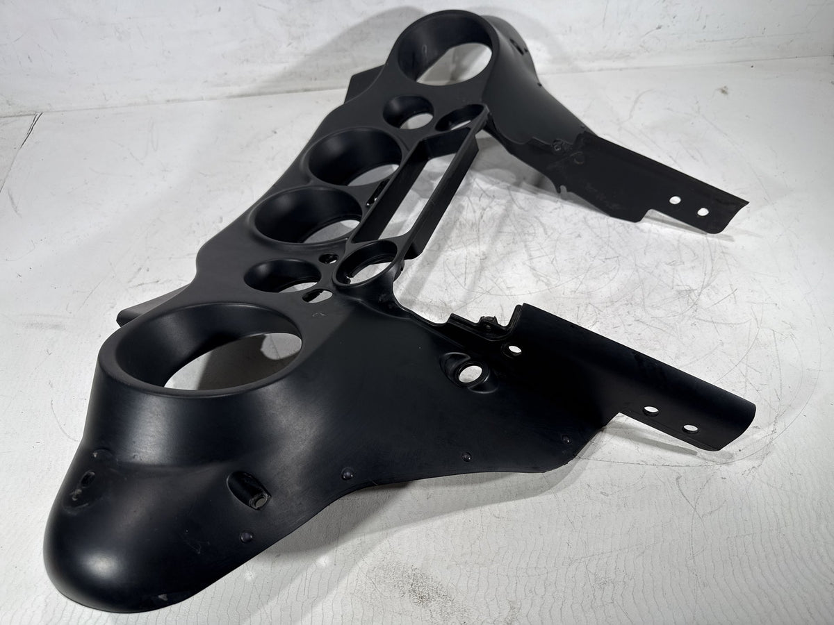2011 Harley Street Glide Touring FLHX-103 OEM Front Inner Batwing Fairing Cover