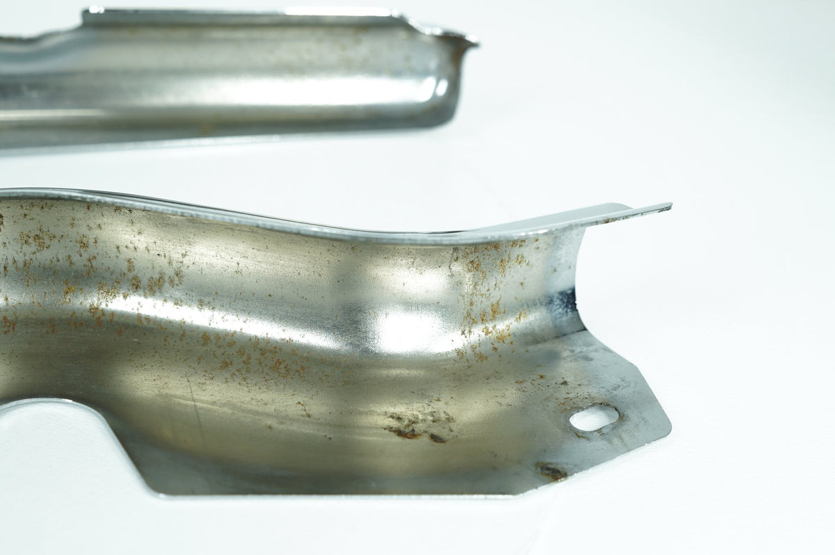 02 Harley Touring Electra Glide Ultra Left Right Saddlebag Fender Struts Bracket