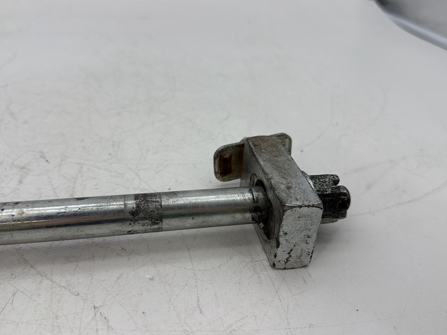 2002 Harley Dyna FXD Super Glide OEM Rear Wheel Axle Bolt Shaft