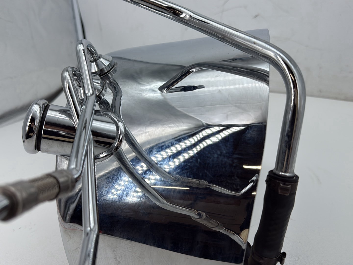 2008 Harley Softail Deluxe FLSTN OEM Oil Tank Reservoir Bottle Canister & Dipstick