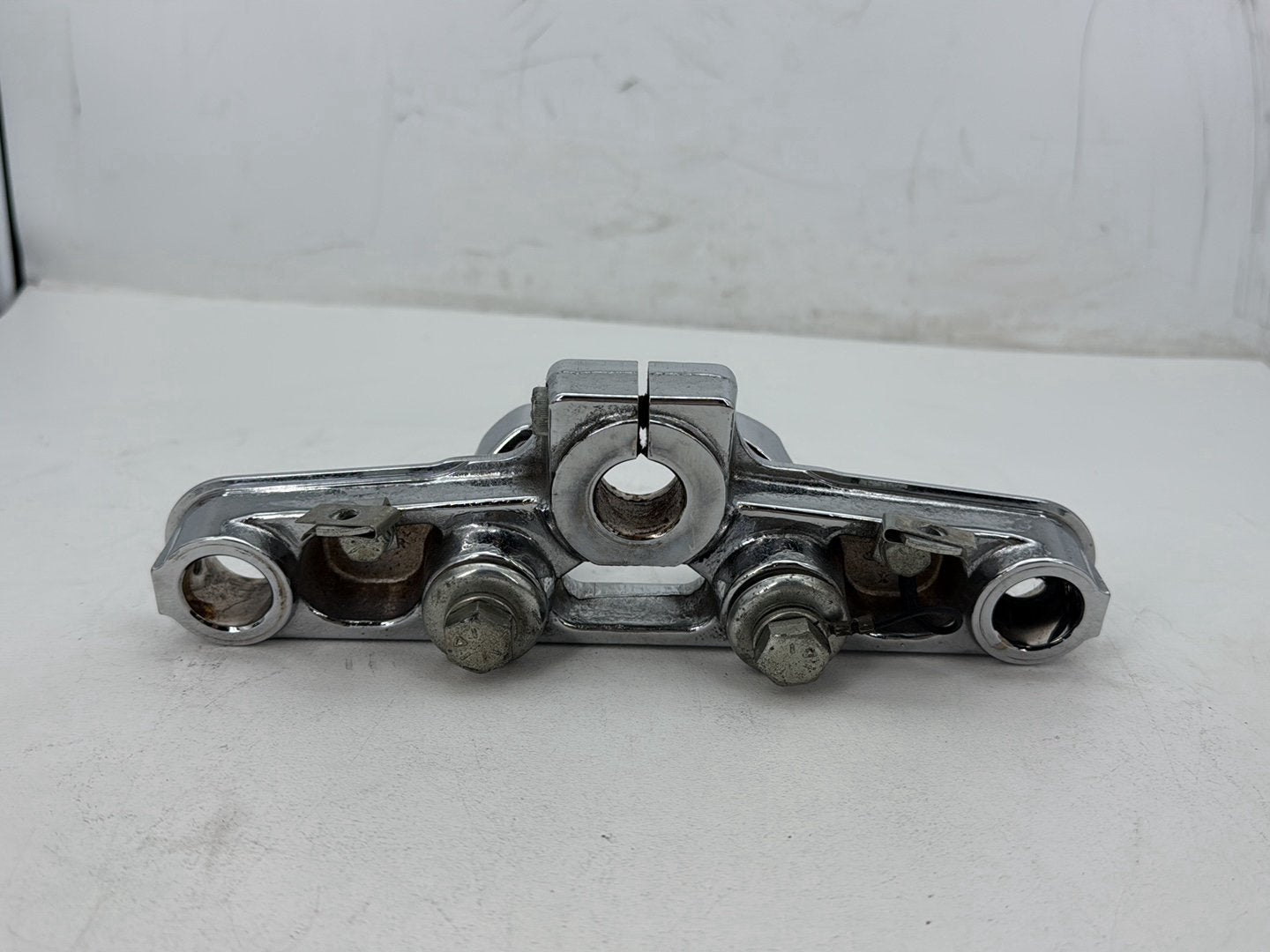 2004 Harley Softail FLSTC Heritage Classic OEM Front Fork Upper Triple Tree Clamps