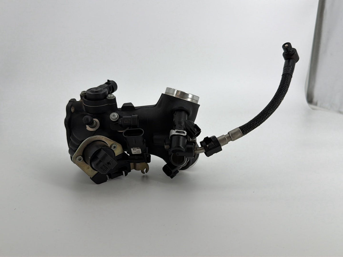 2008 Harley Softail Heritage Classic OEM Engine Intake Manifold Throttle Body