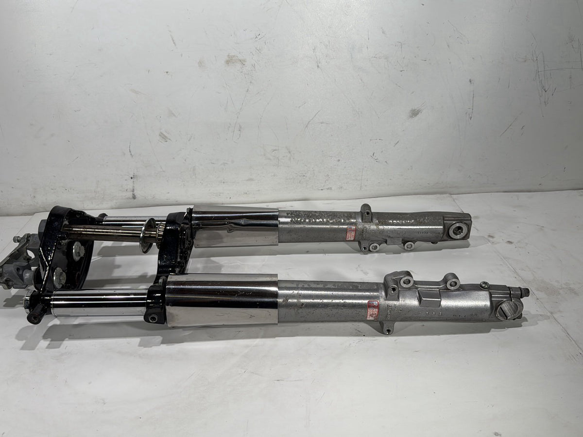 2010 Harley Touring Electra OEM Front Triple Tree Set & LH RH Fork Legs Sliders