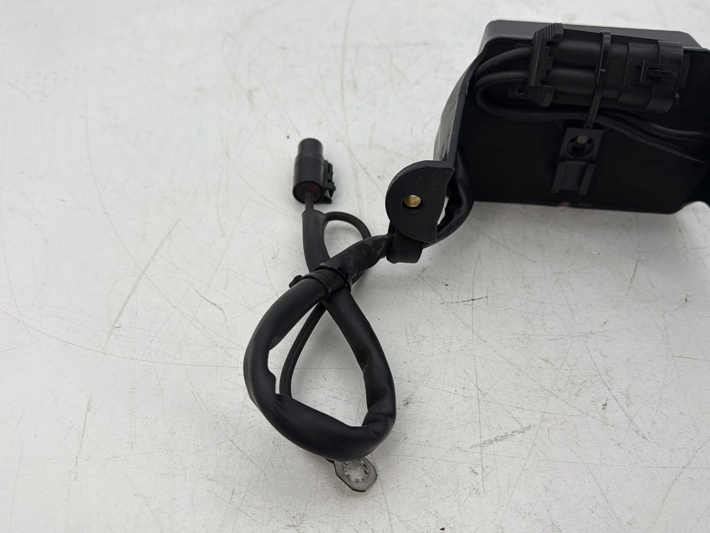 2005 Harley Touring FLHRCI Road King Classic OEM Voltage Regulator Rectifier