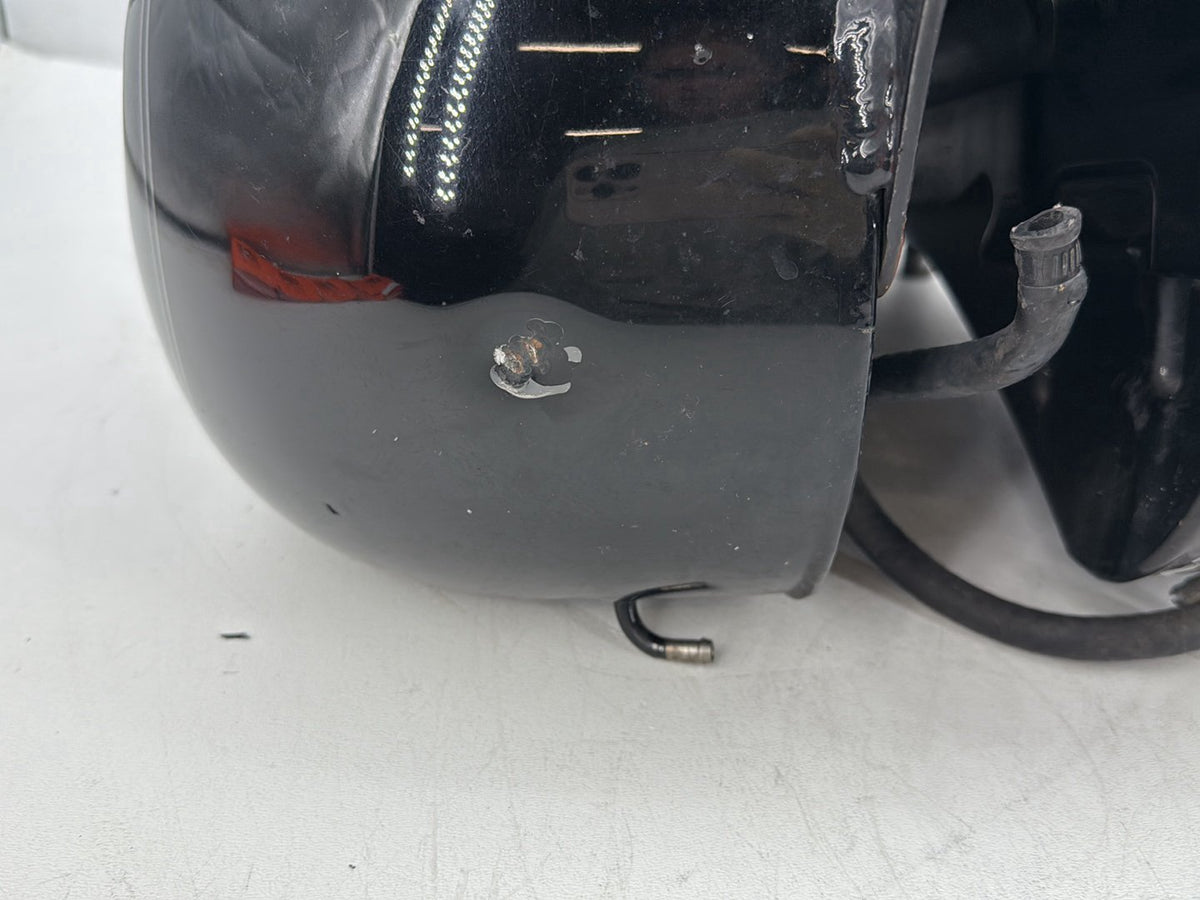 2006 Harley Dyna FXDWGI Wide Glide OEM Fuel Gas Tank Gasoline Reservoir DENTS
