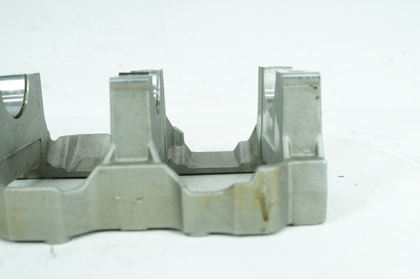 2013 - 2015 Jaguar XF  Crankshaft