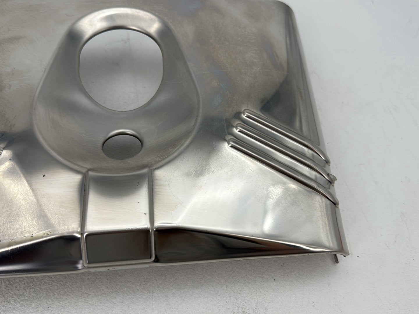 2004 Harley Softail FLSTC Heritage Classic OEM Front Upper Nacelle Headlight Cover Panel